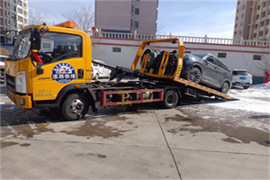 南澳救援拖车费用怎么算